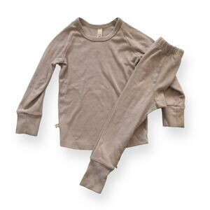 Childhoods Night Set